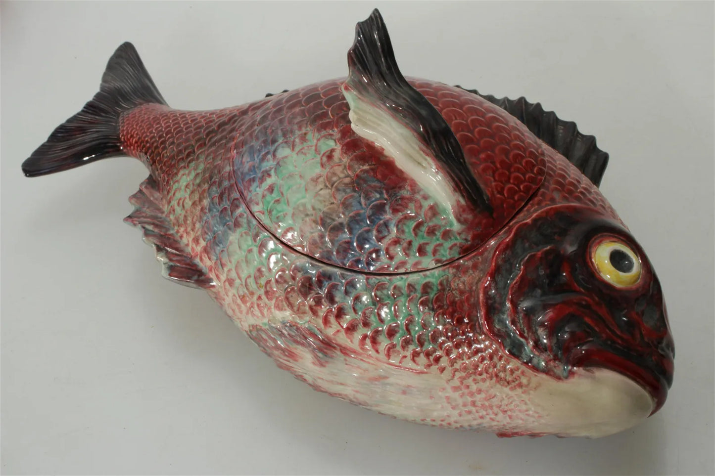 Early 20th C. Majolica Fish Taureen