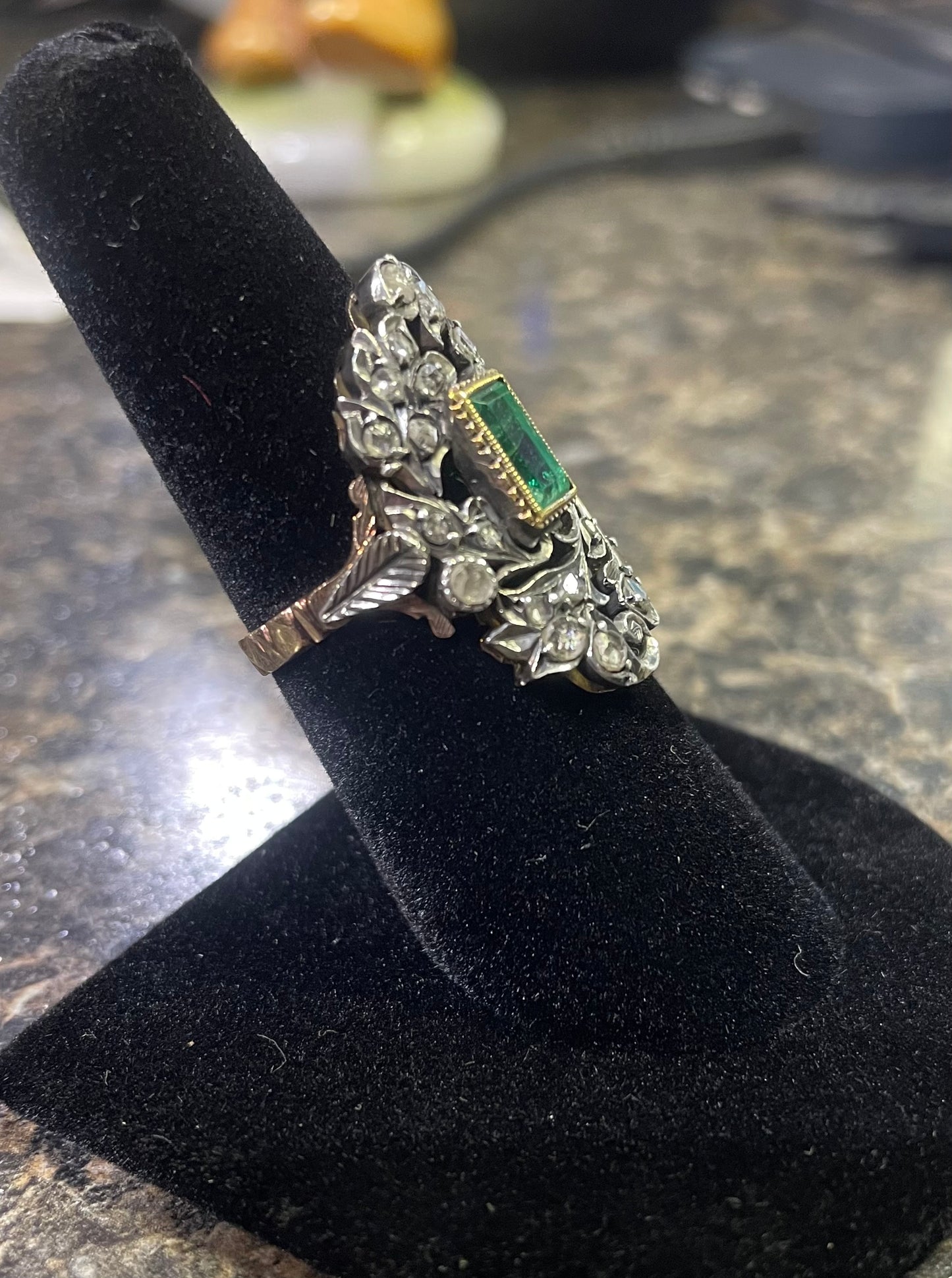 Gold, Emerald & Diamond Ancient Ring Size 6.5
