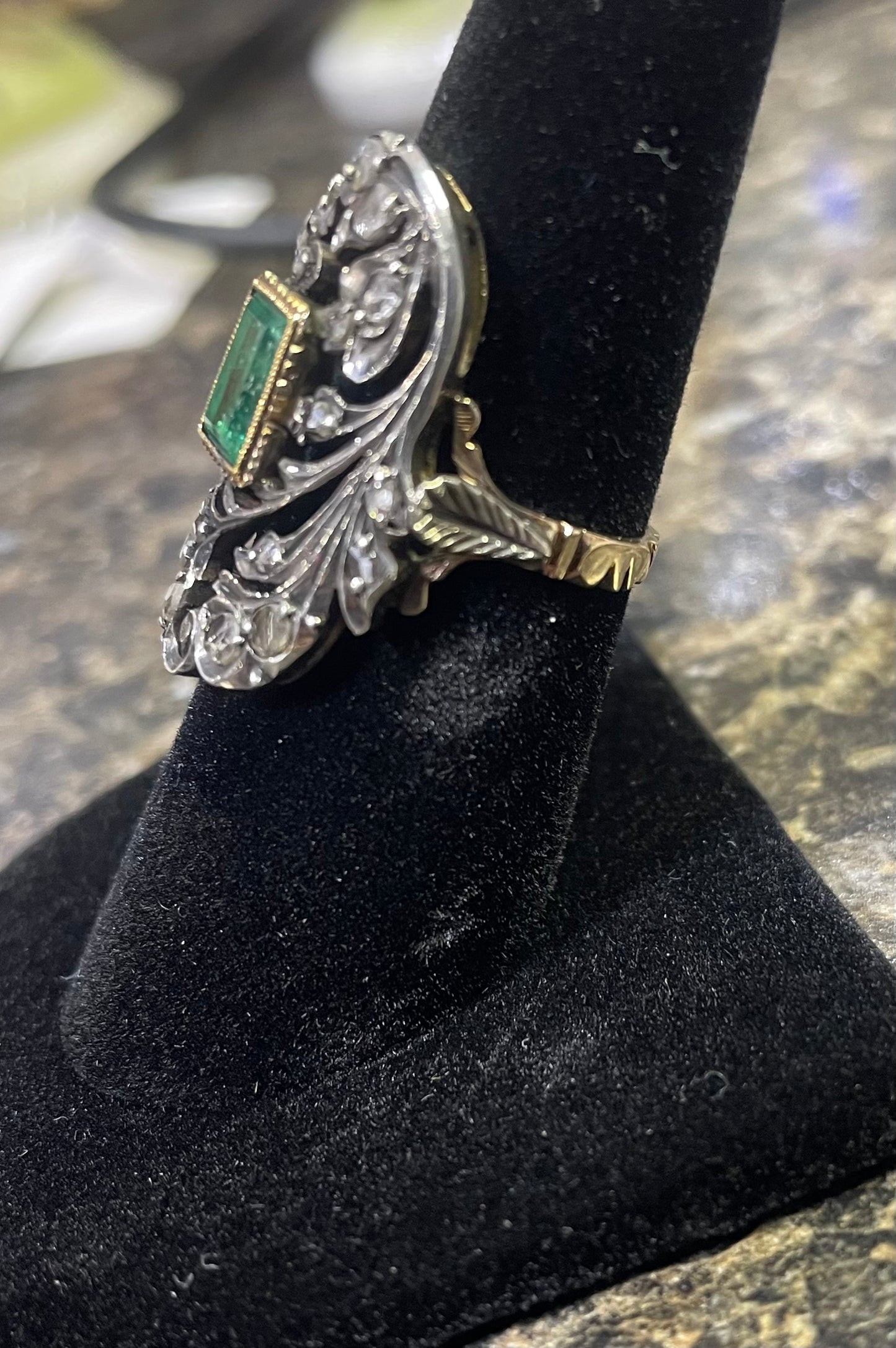 Gold, Emerald & Diamond Ancient Ring Size 6.5